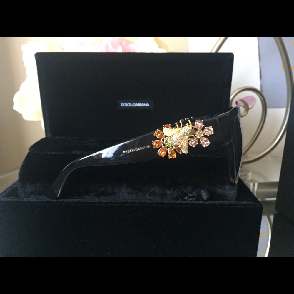 $1K Brand New Dolce and Gabbana Sunglasses - Picture 3 of 9
